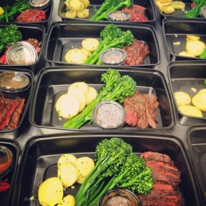 Delicious 100% #grassfed WAGYU steak w/ #Organic golden yams, brocolli & demi-glace.